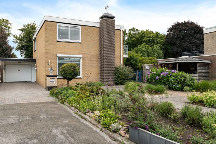 De Hietbrink 105 in Emmen foto