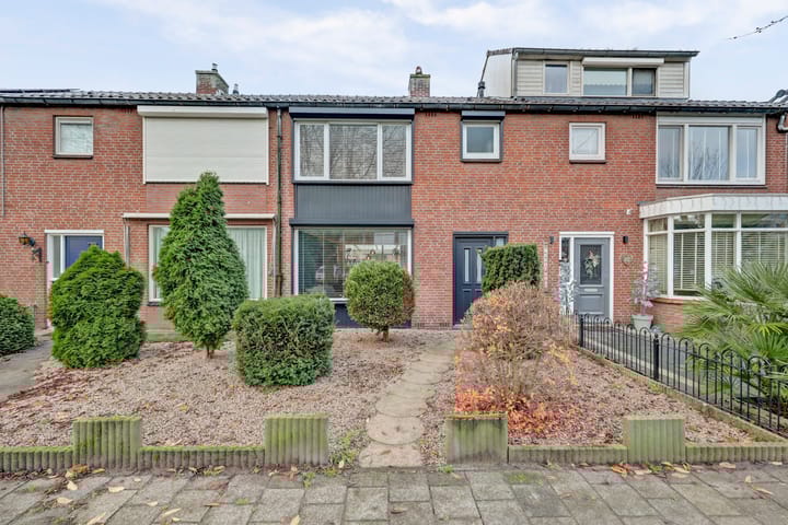 De Hoogstraat 12 in Vlijmen foto