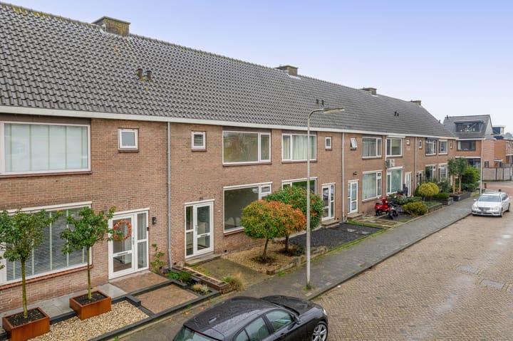 de Lairessestraat 24 in Krimpen aan den IJssel foto