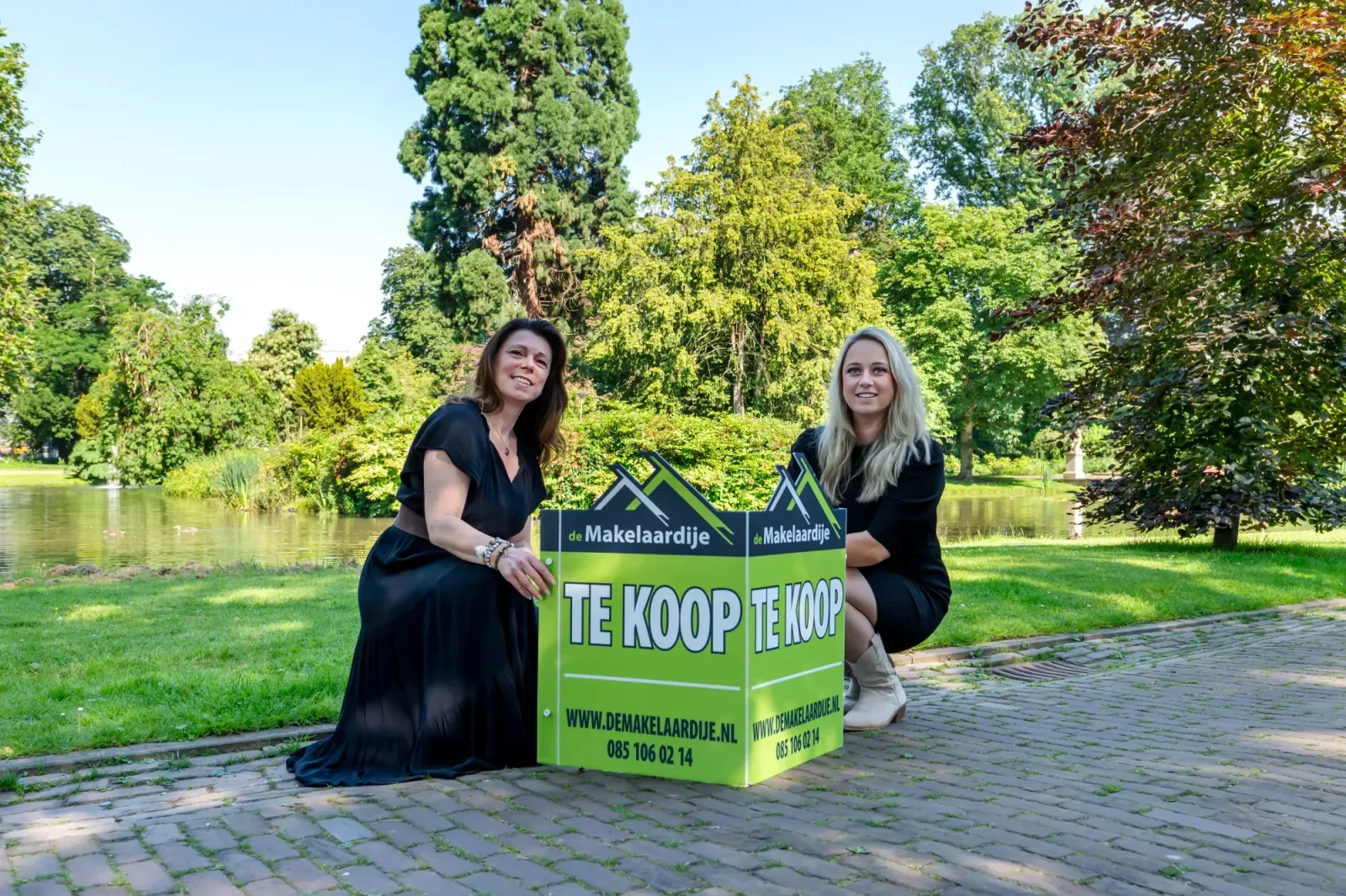 Team foto van De Makelaardije