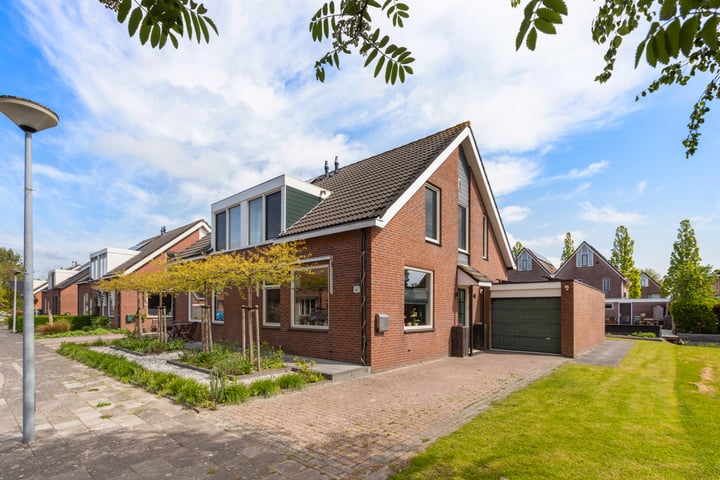 De Meidoorn 16 in Bedum foto