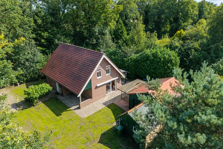 De Oostermaat 10 in Westerbork foto