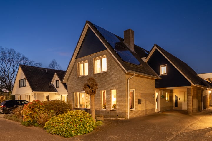 De Patrijs 33 in Almelo foto