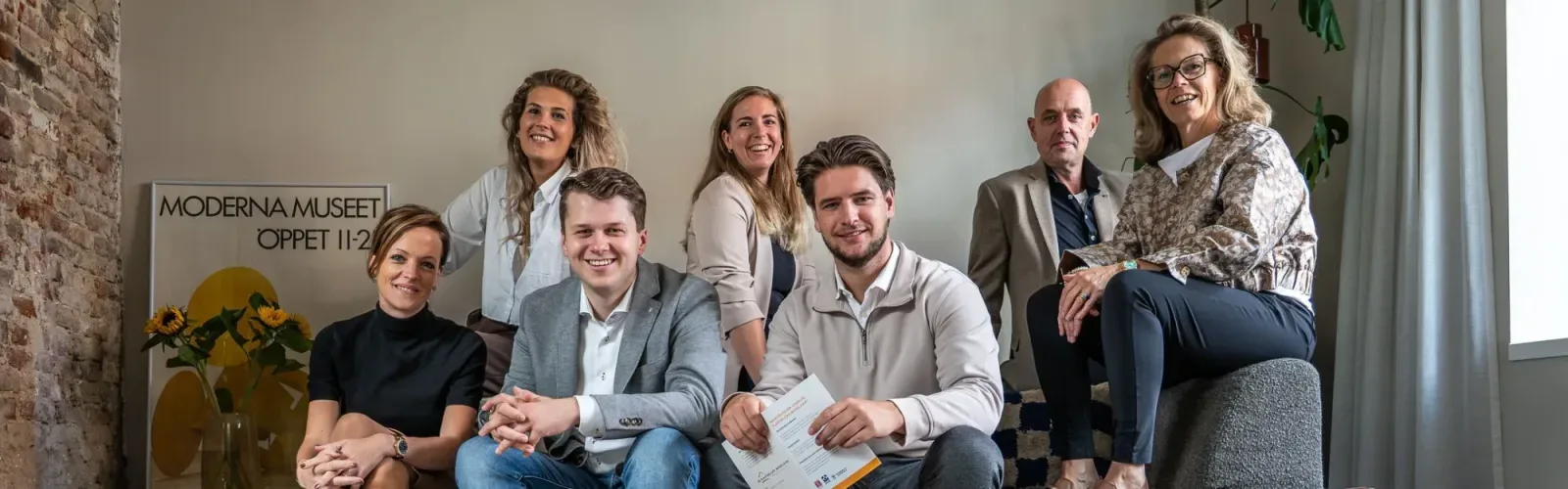 Team foto van De Plaatselijke Makelaar Rob van de Laar