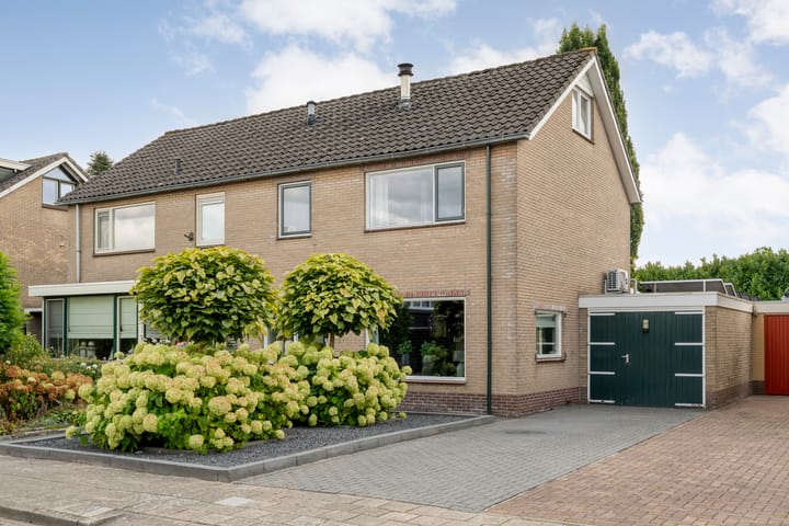 De Prunus 17 in Dedemsvaart foto