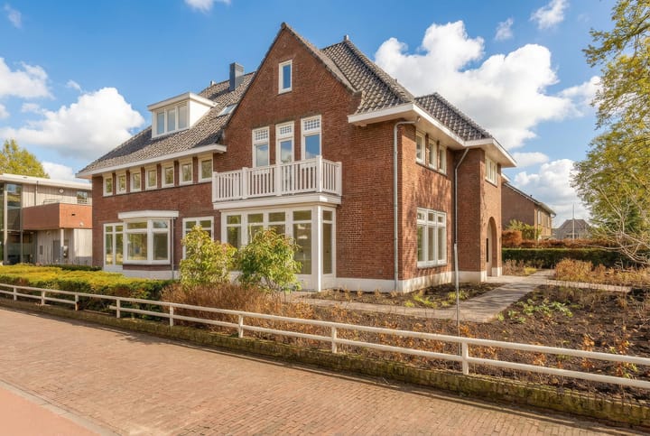 De Ruyterstraat 1a in Huizen