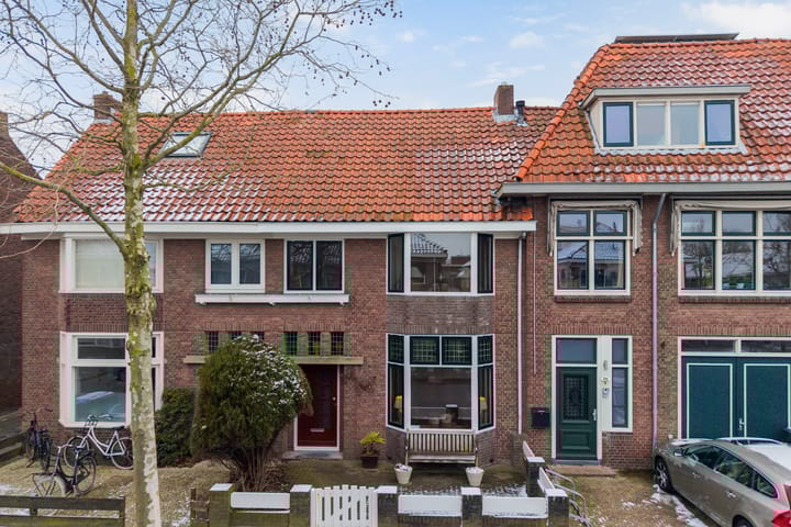 Foto van woning de Ruyterweg 10, Leeuwarden