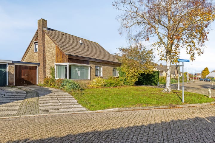 de Savornin Lohmanlaan 5 in Axel foto