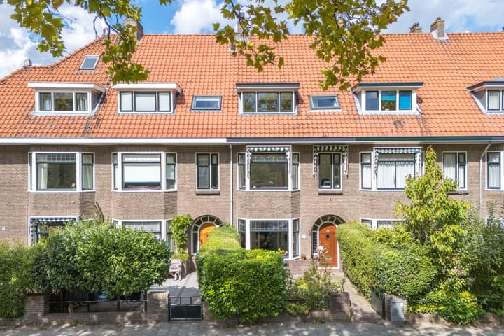 De Sitterlaan 70 in Leiden foto