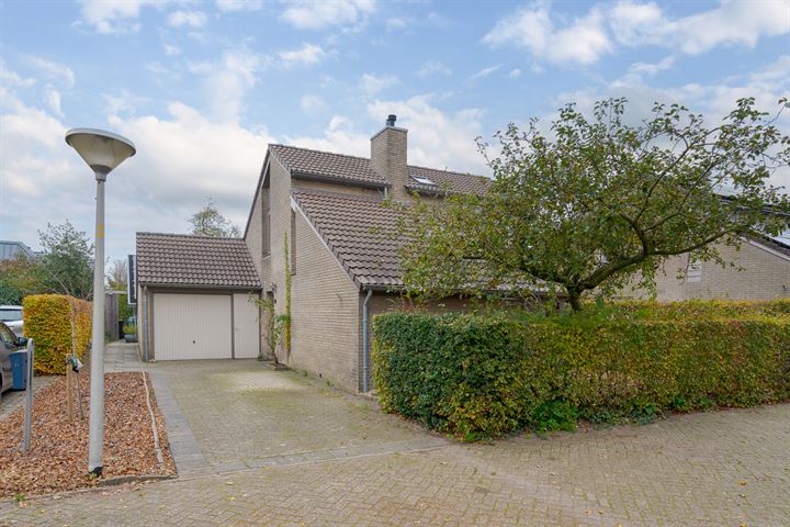 De Vos van Steenwijkstraat 22 in de Wijk foto