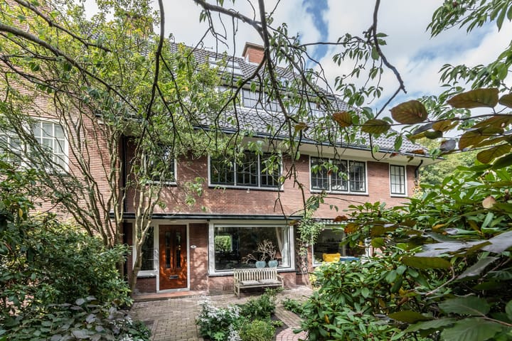 De Waal Malefijtlaan 6 in Aerdenhout foto