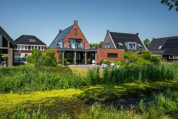 De Waring 5e in Grou foto