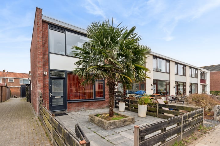 de Wetstraat 127 in Ridderkerk foto