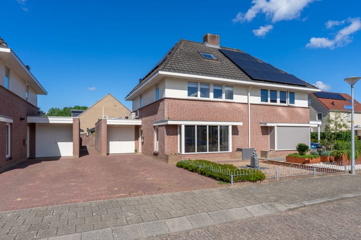 De Wieken 13 in Gendt foto