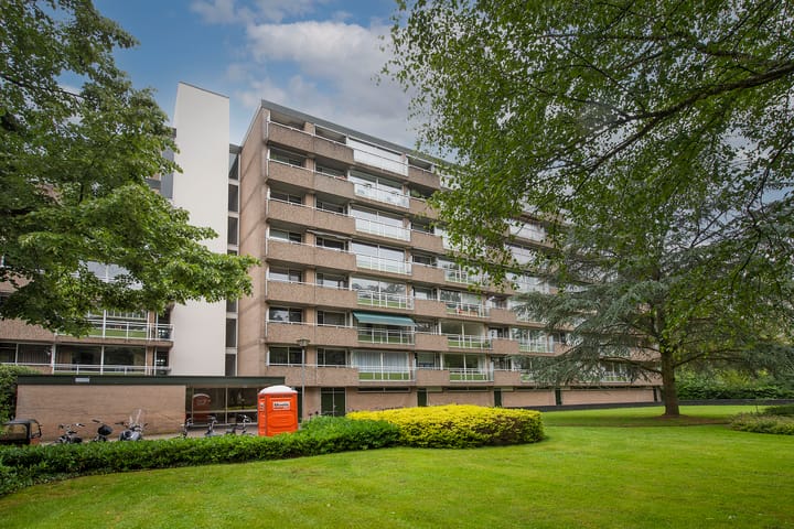 de Wilmskamp 223 in Hengelo foto