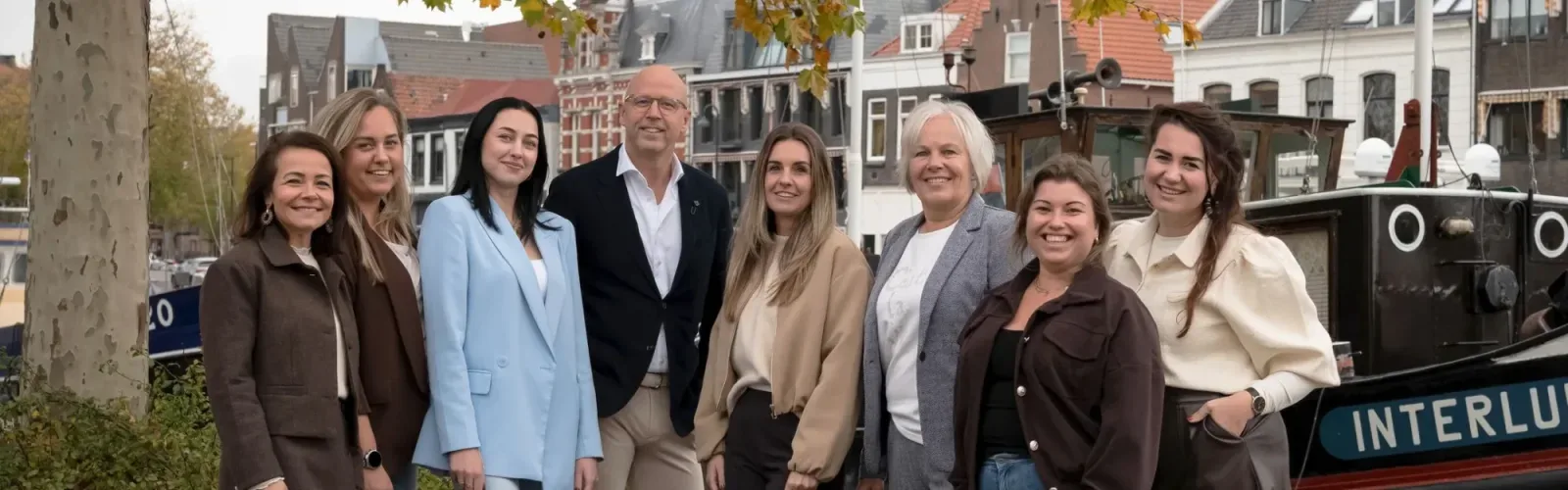 Team foto van De Witte Garantiemakelaars Schiedam