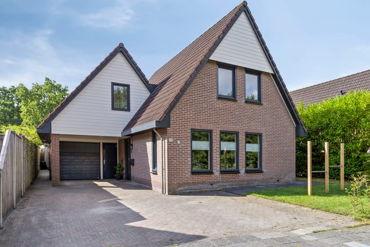 De Yp 94 in Burgum foto