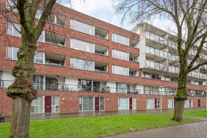 Dedemsvaartweg 506 in 's-Gravenhage foto