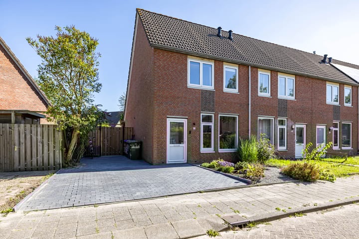 Deelheugte 42 in Assen foto