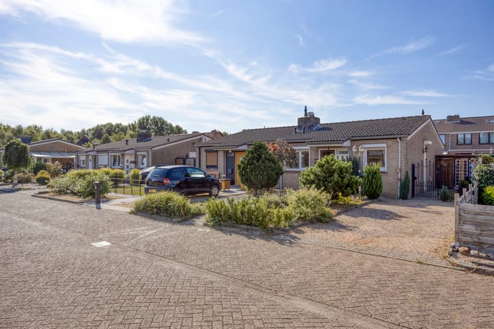 Deken Lendersstraat 25 in Hoensbroek foto