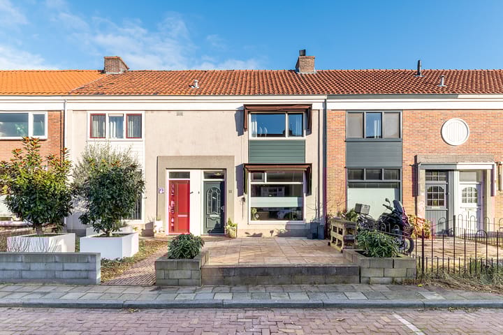 Dekkerstraat 11 in Beverwijk foto