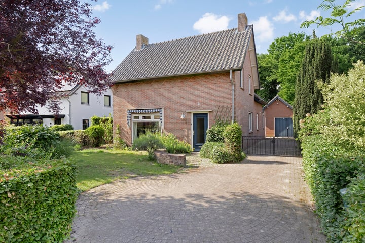 Dekkerstraat 5 in Son en Breugel foto