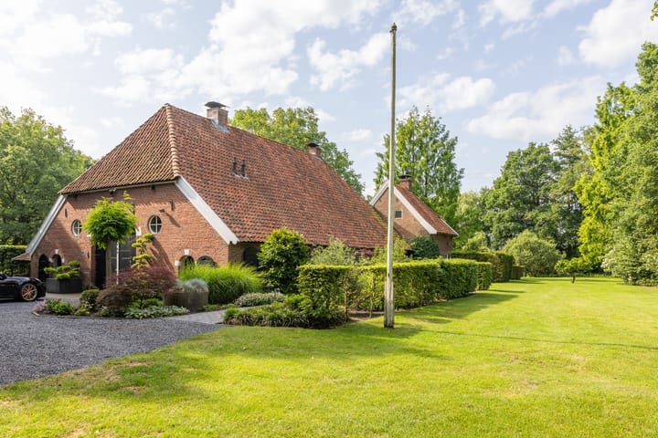 Dekkersweg 31 in Haaksbergen foto