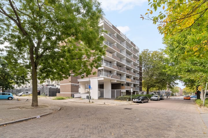 Delflandseweg 243 in Schiedam