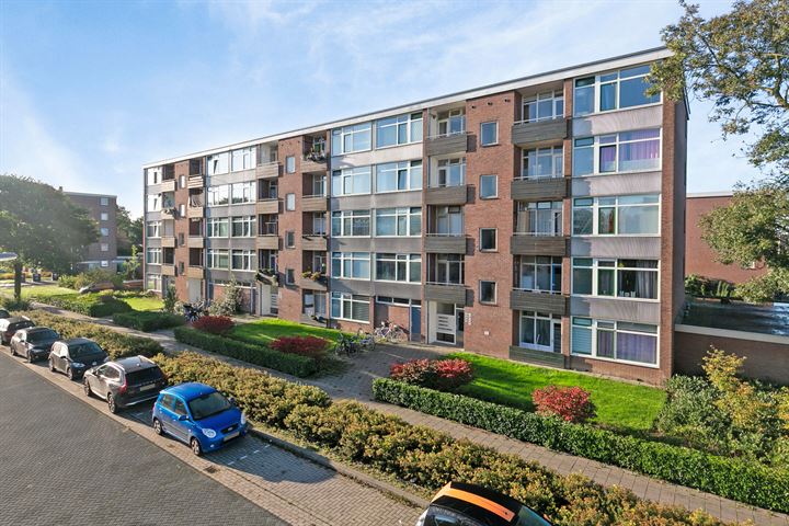 Deltalaan 198 in Deventer foto