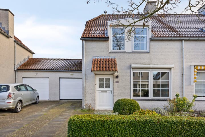 Denariehof 22 in Valkenswaard foto