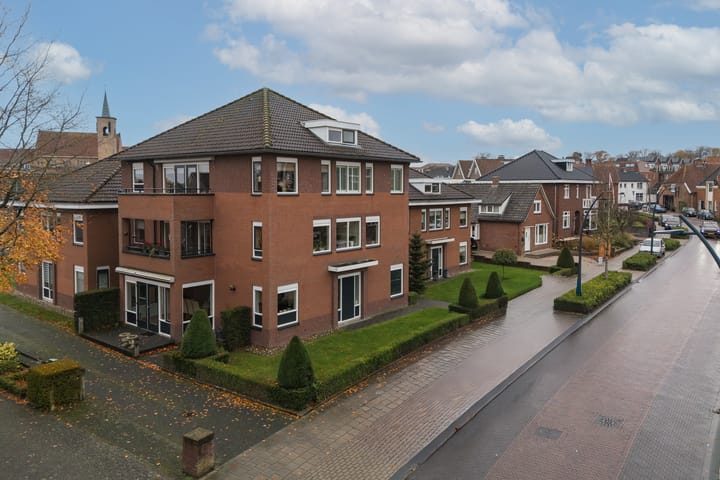 Denekamperstraat 16C in Ootmarsum foto