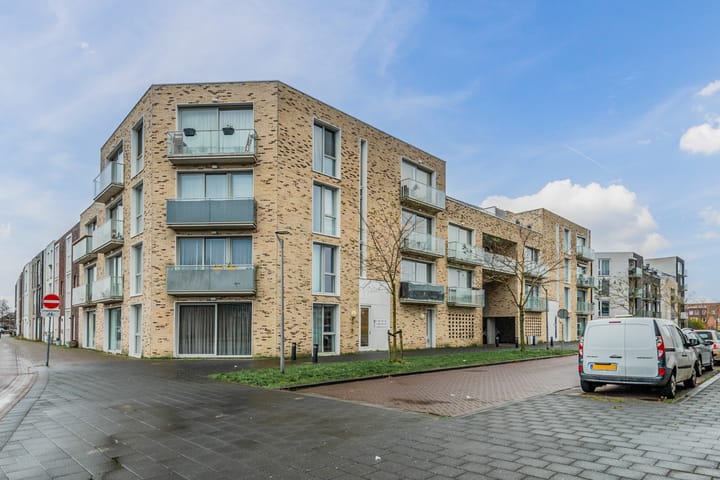 Denemarkenstraat 142 in Almere foto