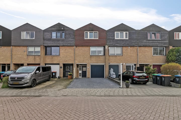 Dennenstraat 25 in Ridderkerk