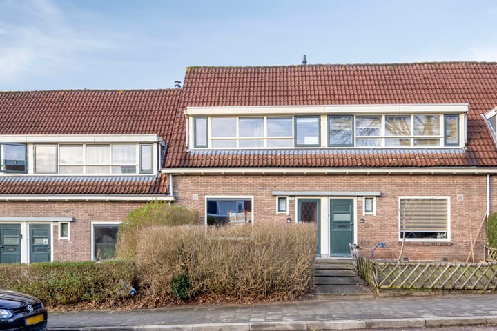 Dennenweg 131 in Arnhem foto