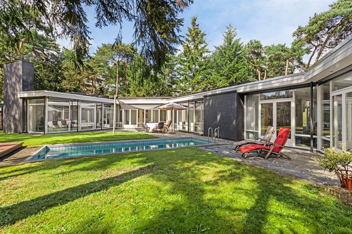 Dennenweg 6 in Helvoirt foto