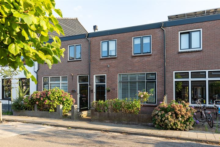 Diamantstraat 14 in Hilversum foto
