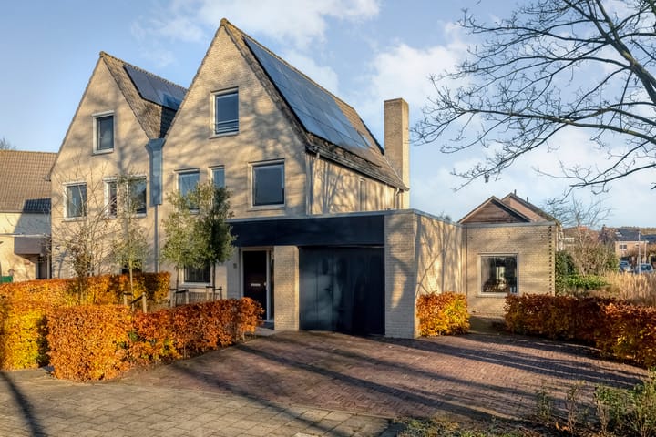 Diasporalaan 5 in Zwolle foto