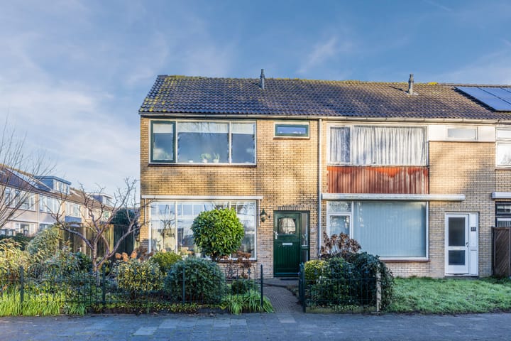 Dibbetzplantsoen 50 in Hellevoetsluis