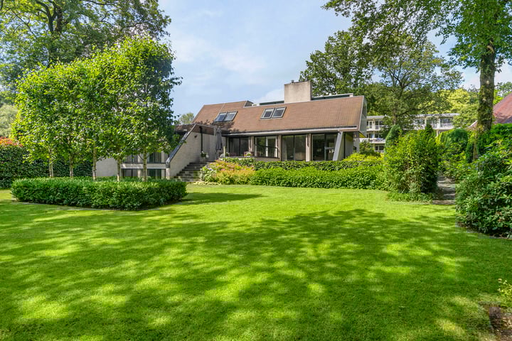 Diepenbrocklaan 4 in Ede foto