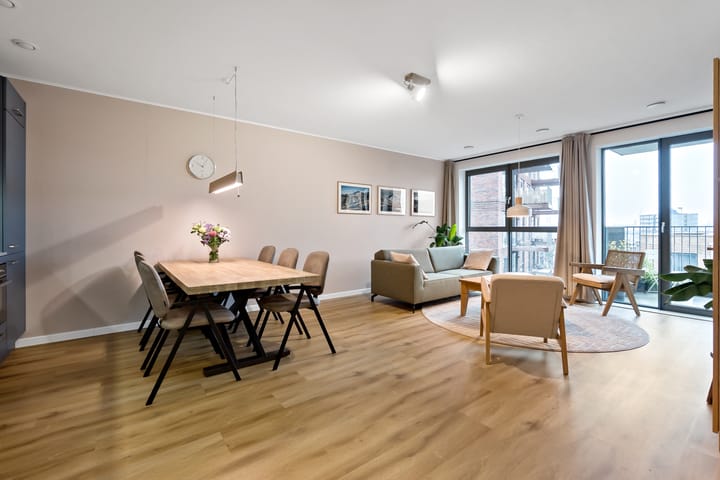 Diepeveenstraat 99 in Rotterdam