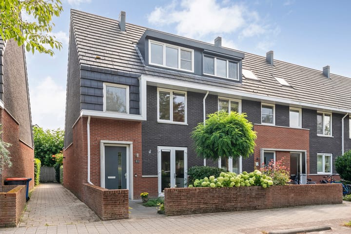 Dingshoflaan 86 in Zwolle foto