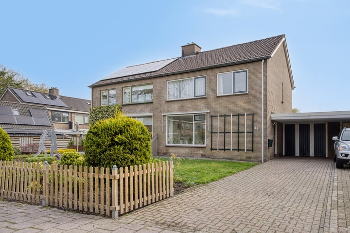 Dingspelstraat 27 in Gieten foto