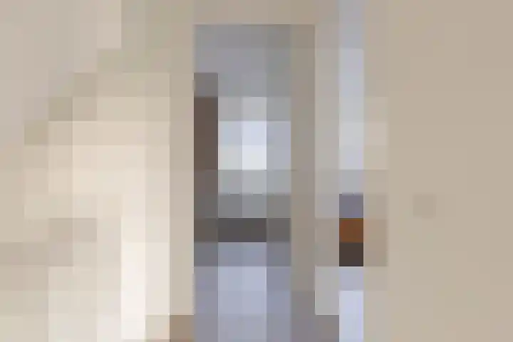 Distelvlinder 43 Wolvega thumbnail 14