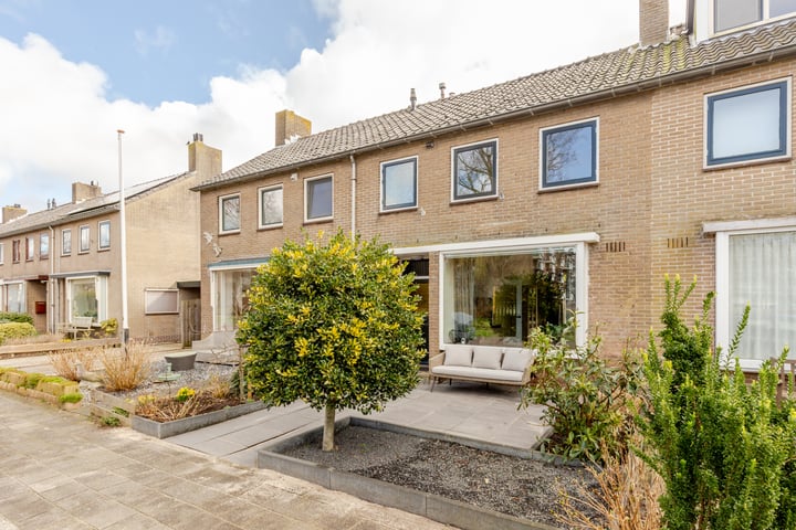 Divonalaan 35 in Hillegom foto