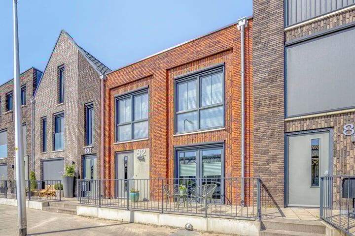 Doedes Breuning ten Catestraat 82 in Almelo foto