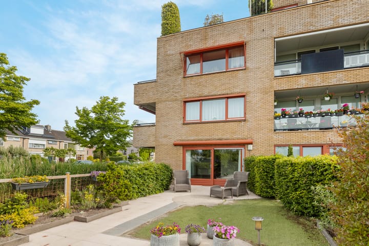 Dokter Herskade 38 in Oud-Beijerland foto