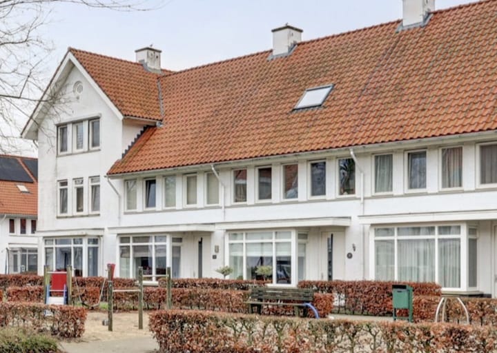 Dominee Bakkerushof 32 in Hedel foto