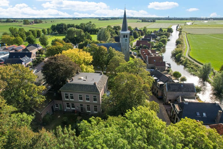 Doniaweg 7 in Burgwerd foto