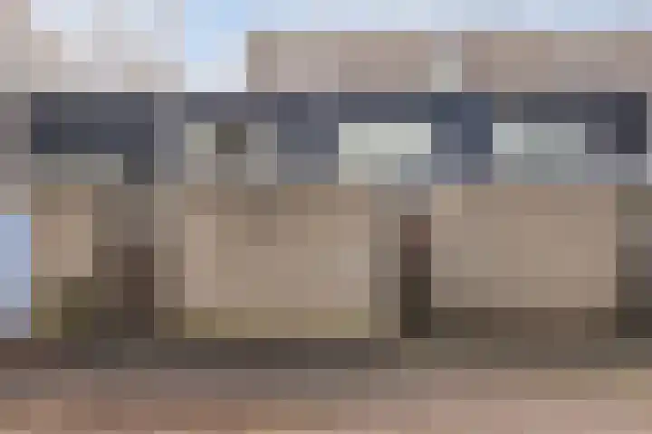 Donk 26 Eindhoven thumbnail 4