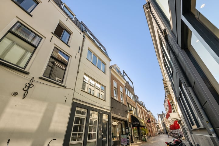 Donkerstraat 2C in Utrecht foto